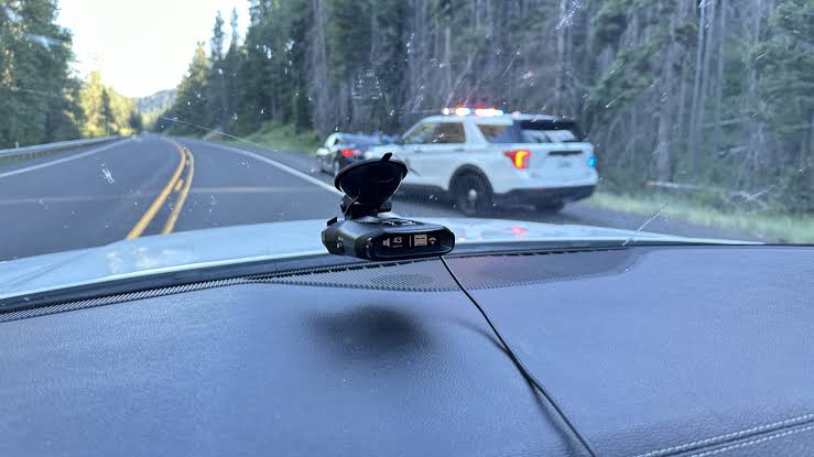 How to Avoid Speeding Tickets: Practical Ways to Stay Within the Speed Limit